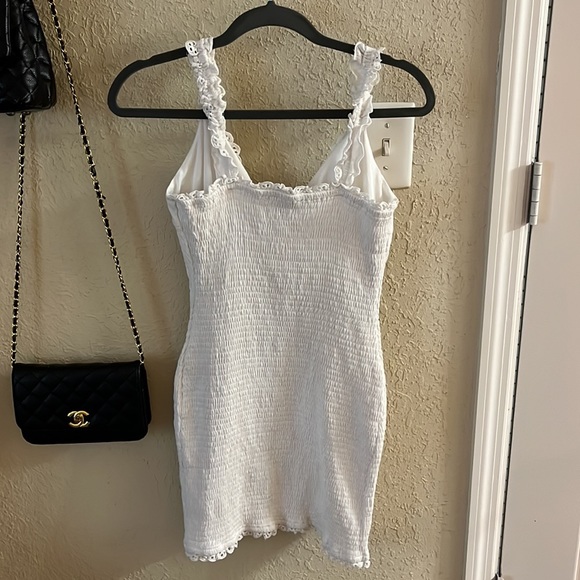 Forever 21 White Dress NEVER WORN. - Picture 2 of 2